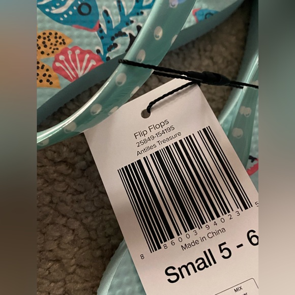 “Vera Bradley” Flip-Flops (NWT) Women’s Size Small (5-6) - Picture 2 of 11